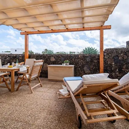 Casa Margarita 2 Mala